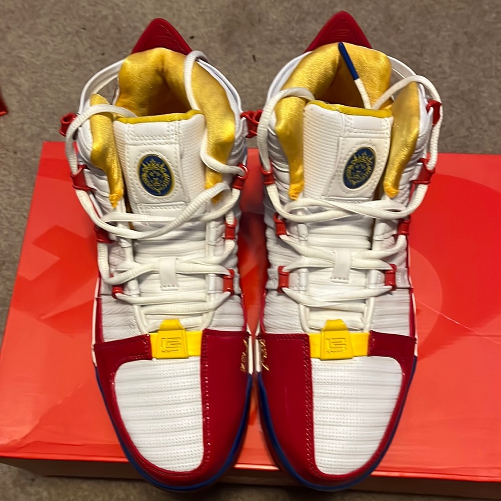 Used lebron 3 sz 9.5
